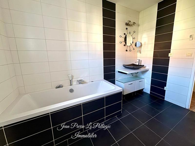 Maison - 133 m² - 5 pièces