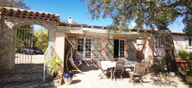 Maison - 170 m² - 9 pièces