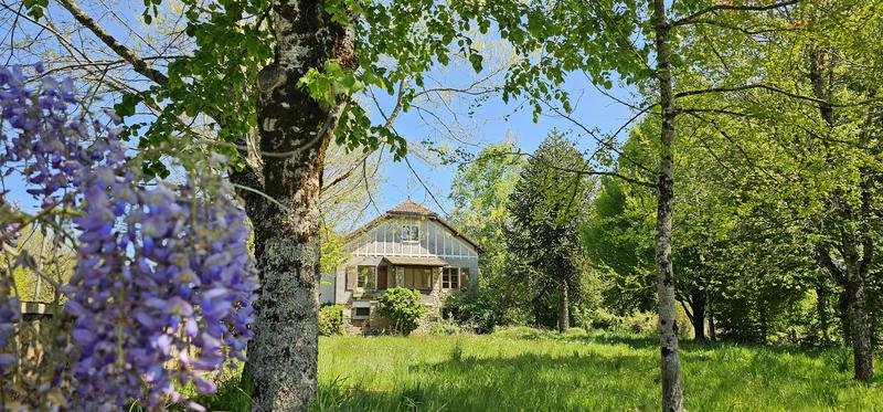 Maison - 121 m² - 5 pièces