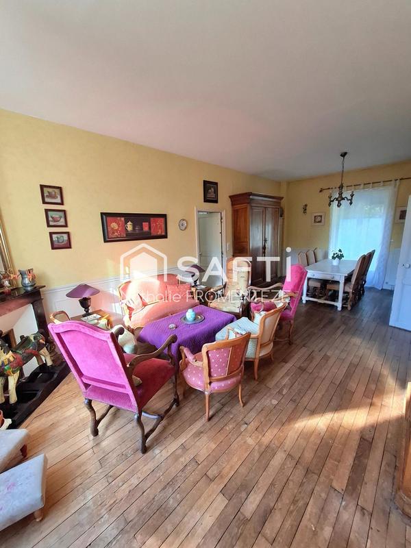 Maison - 191 m² - 10 pièces