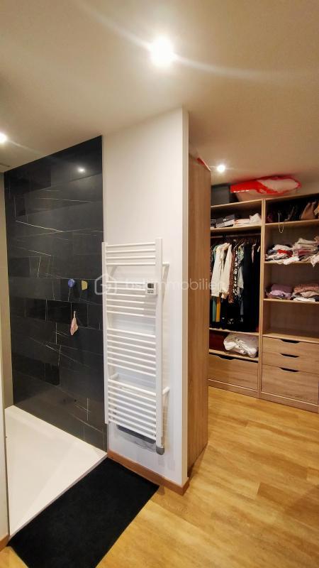 Maison - 147 m² - 6 pièces