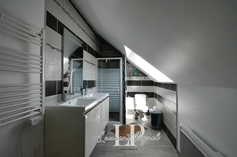 Maison de ville - 104 m² - 4 pièces