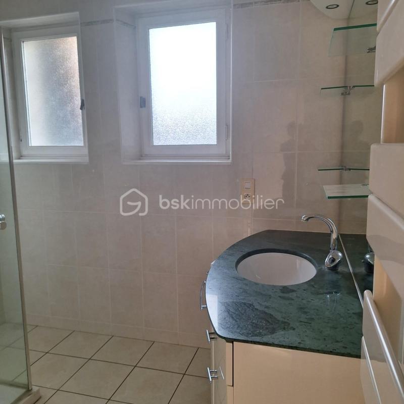 Maison traditionnelle - 140 m² - 6 pièces