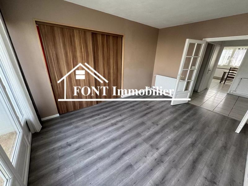 Appartement - 80 m² - 4 pièces