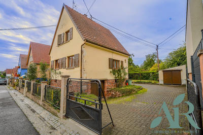 Maison - 111 m² - 4 pièces