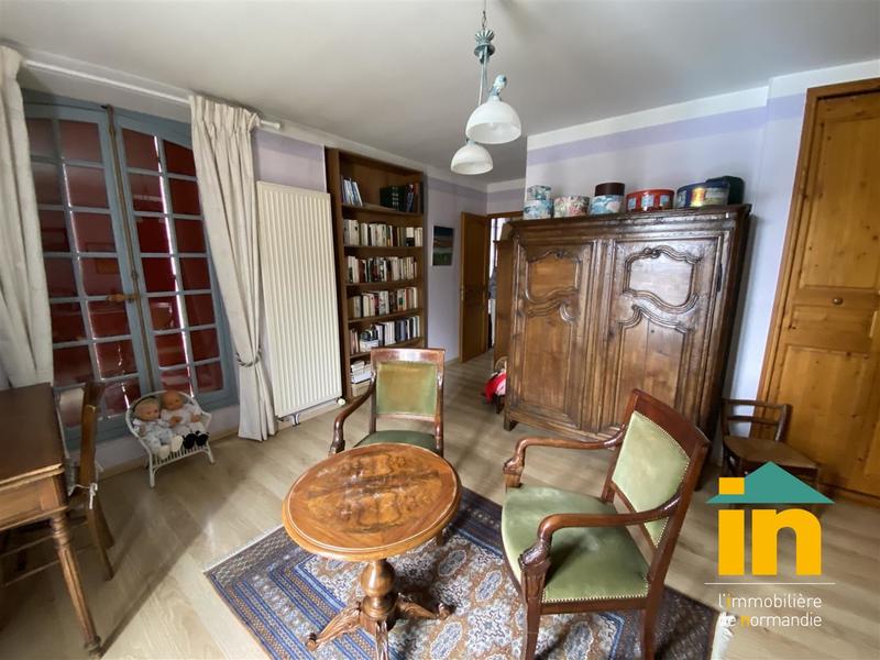 Demeure - 220 m² - 8 pièces