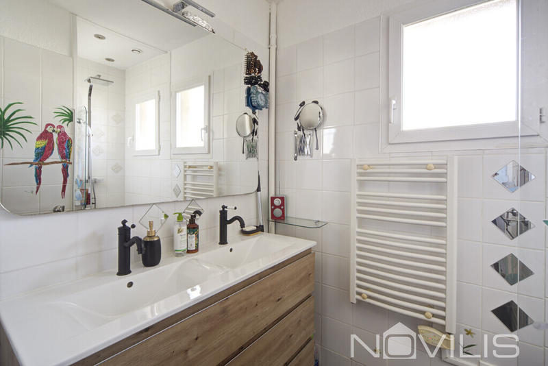 Maison - 92 m² - 4 pièces