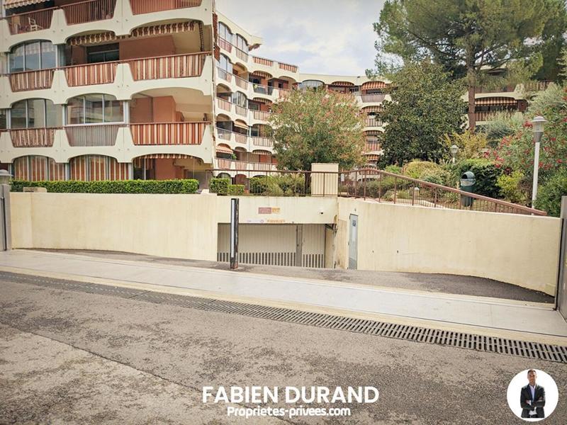 Parking / Garage - 46 m²