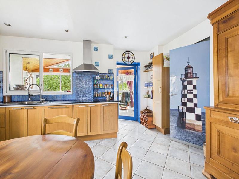 Maison - 178 m² - 6 pièces