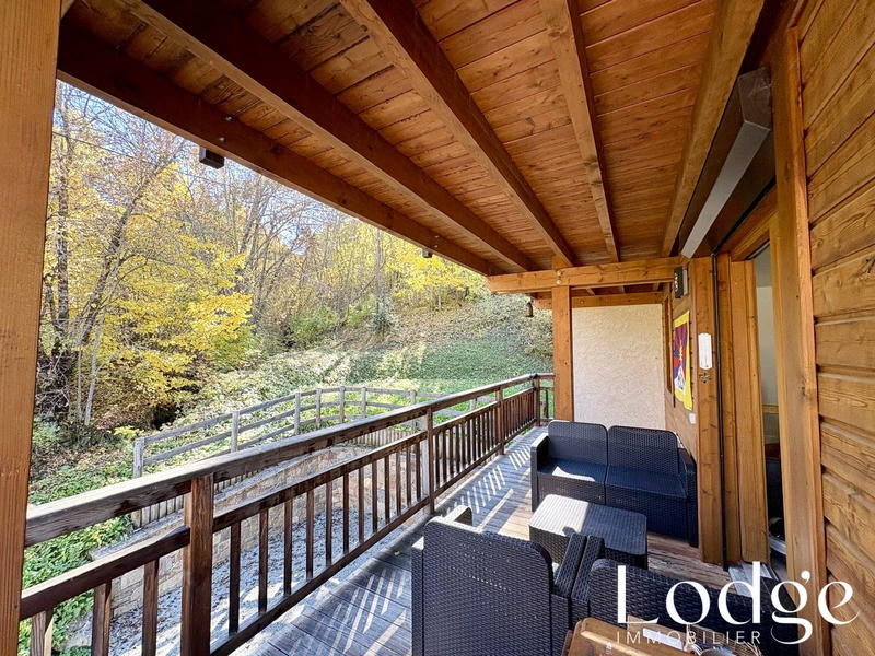 Appartement - 82 m² - 3 pièces