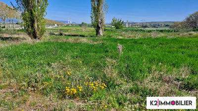 Maison - 800 m² - 3 pièces