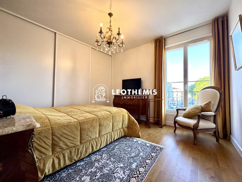 Appartement - 85 m² - 3 pièces