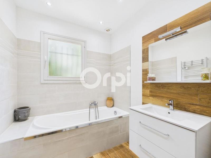 Villa - 151 m² - 5 pièces