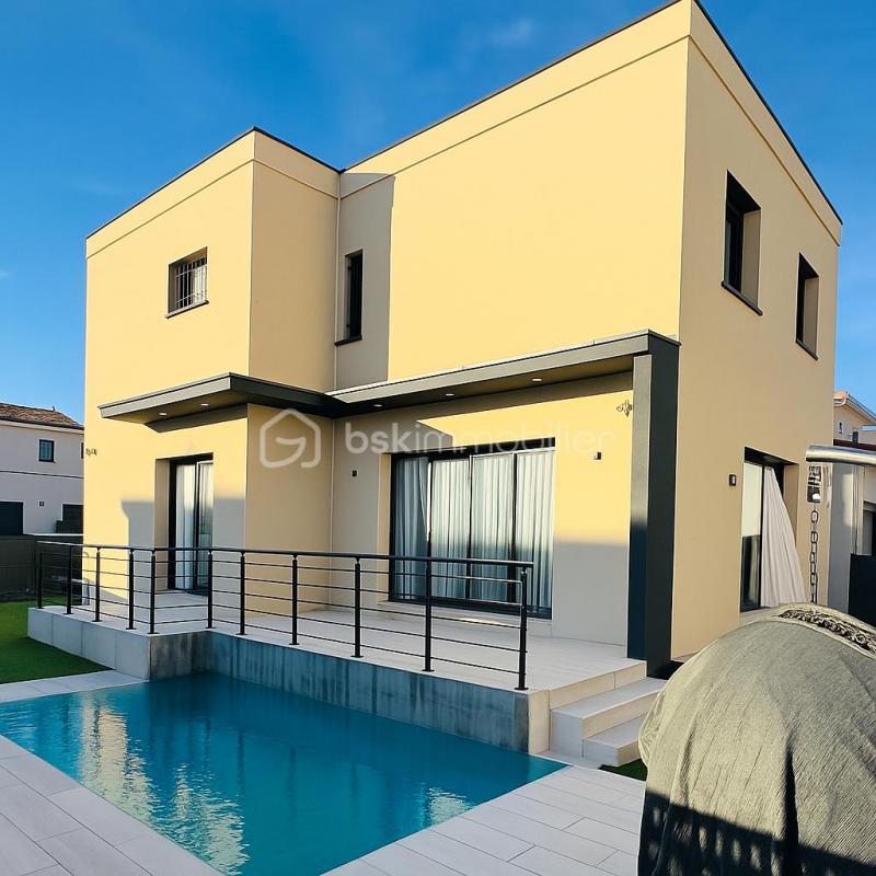 Villa - 130 m² - 5 pièces