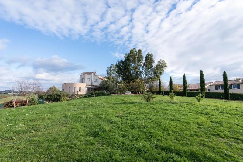 Maison d'architecte - 320 m² - 9 pièces