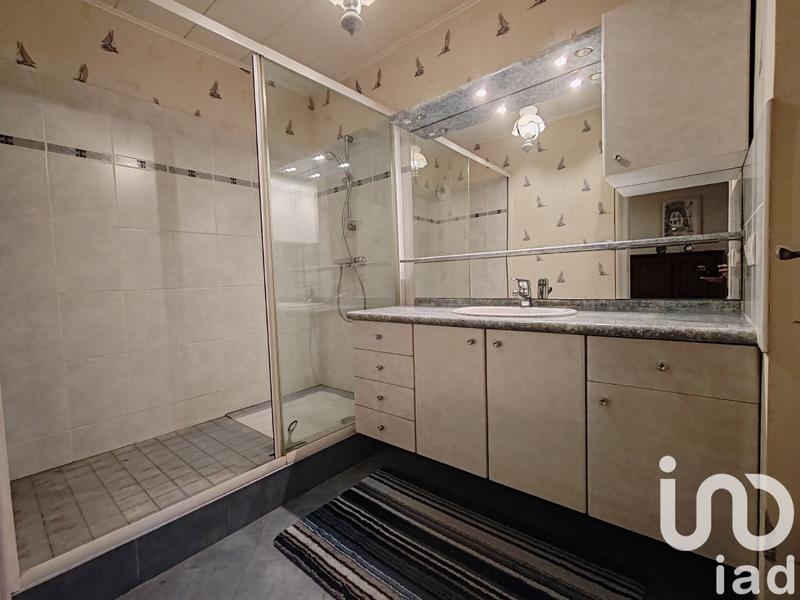 Appartement - 82 m² - 3 pièces