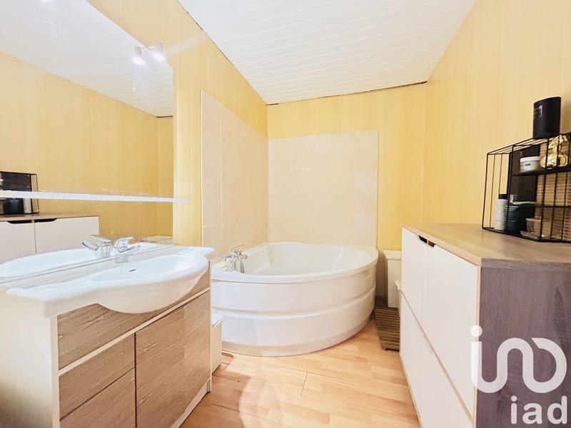 Maison de village - 96 m² - 5 pièces