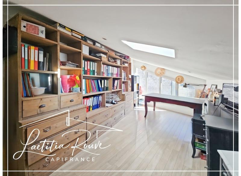 Appartement - 254 m² - 6 pièces