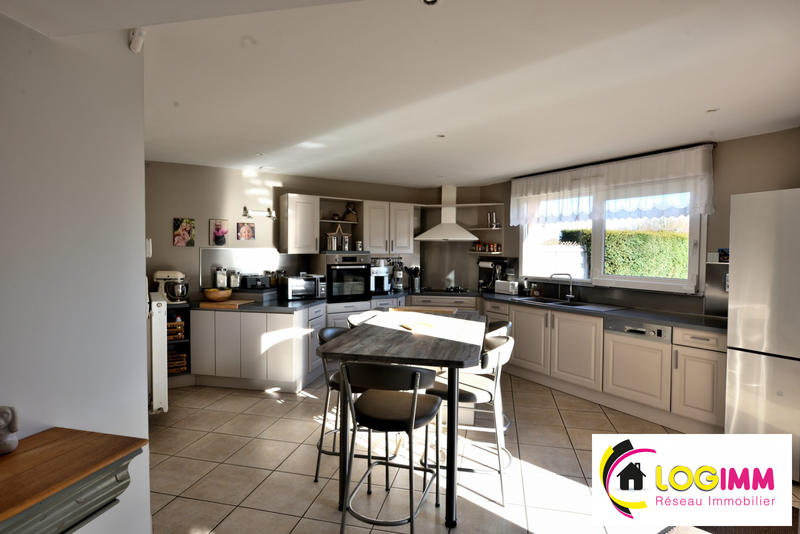 Maison - 145 m² - 6 pièces