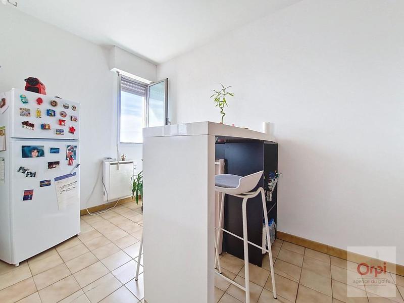 Studio - 27 m² - 1 pièce