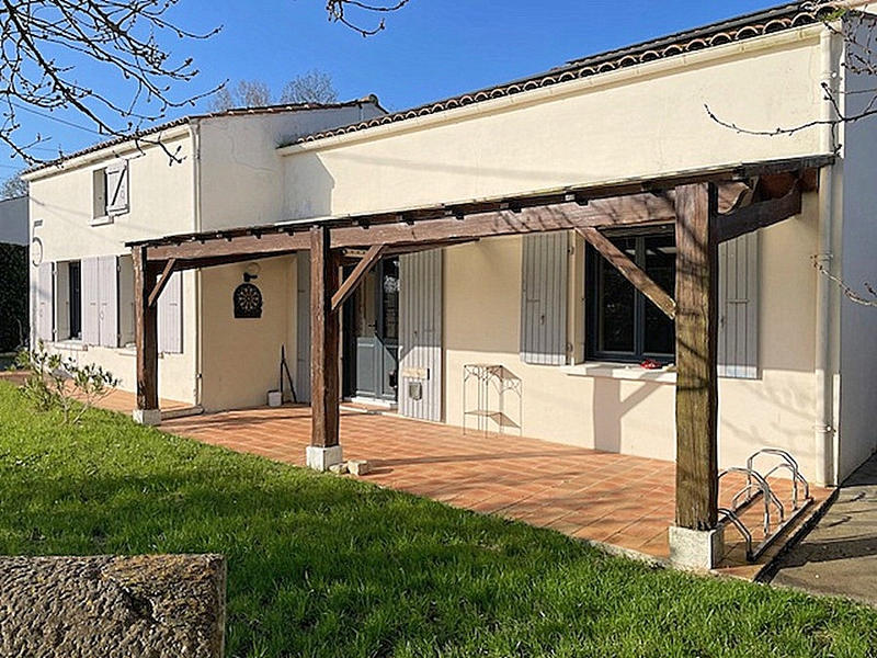 Maison - 188 m² - 7 pièces