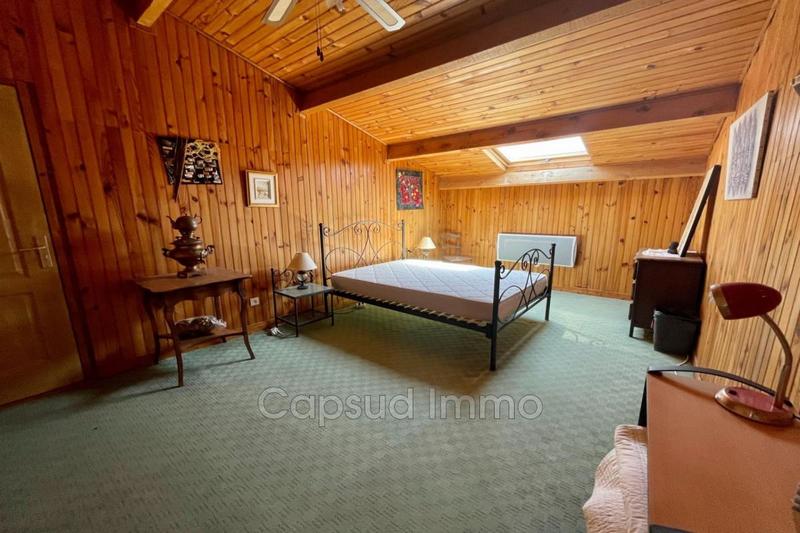 Villa - 295 m² - 8 pièces