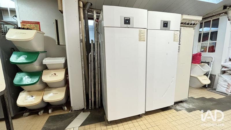 Local commercial - 279 m²