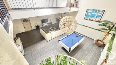 Maison de ville - 234 m² - 7 pièces