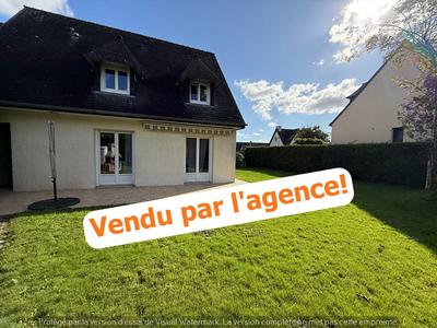 Maison - 97 m² - 6 pièces