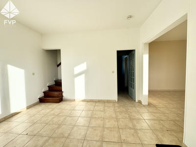 Maison - 142 m² - 8 pièces