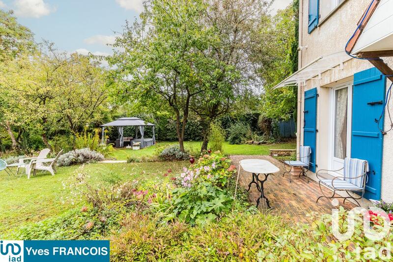 Maison - 128 m² - 7 pièces