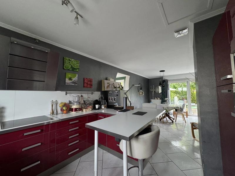 Maison - 91 m² - 4 pièces