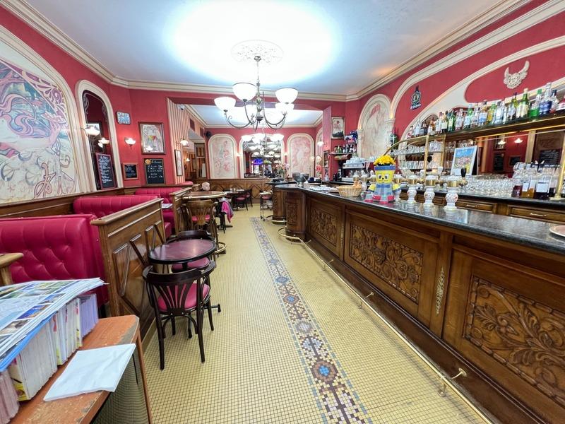 Fonds de commerce - 180 m²