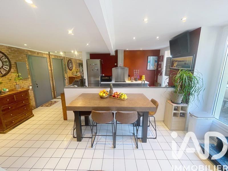 Appartement - 132 m² - 7 pièces