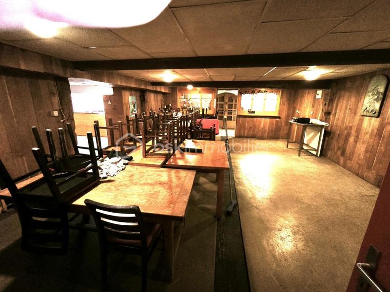 Ferme - 303 m² - 8 pièces