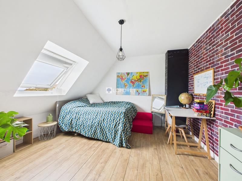 Maison - 150 m² - 9 pièces