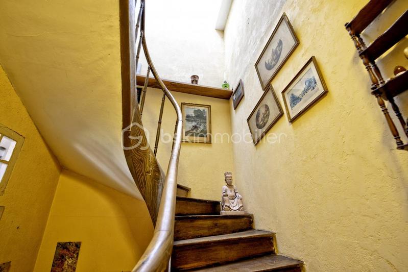 Maison en pierre - 255 m² - 8 pièces