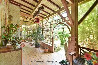 Propriété - 110 m² - 5 pièces