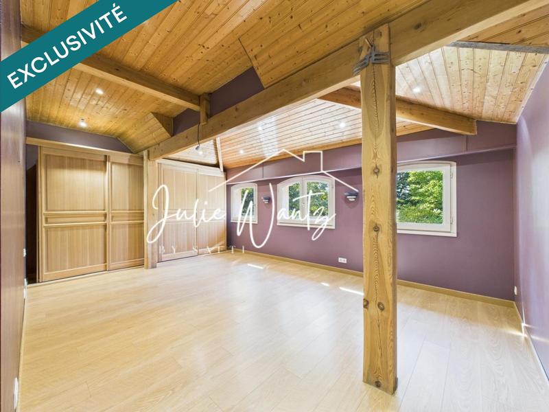 Maison - 400 m² - 8 pièces