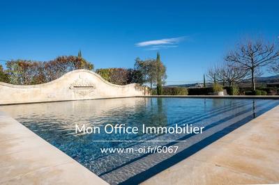 Propriété - 426 m² - 12 pièces