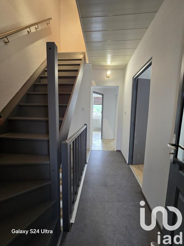 Maison - 95 m² - 5 pièces