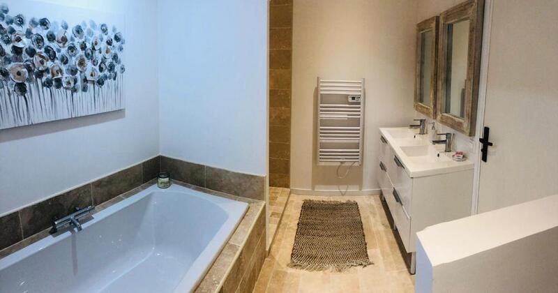 Loft - 95 m² - 4 pièces