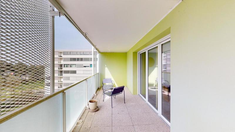 Appartement - 85 m² - 5 pièces