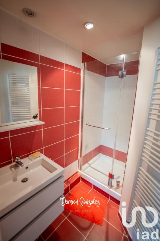 Maison - 217 m² - 6 pièces