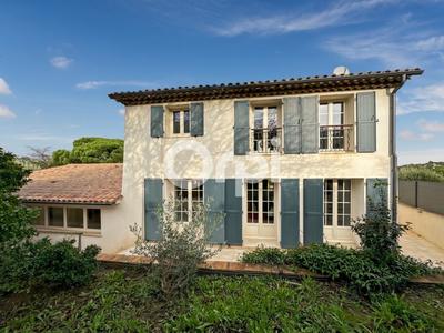 Villa - 180 m² - 4 pièces