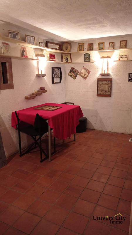 Maison - 101 m² - 6 pièces