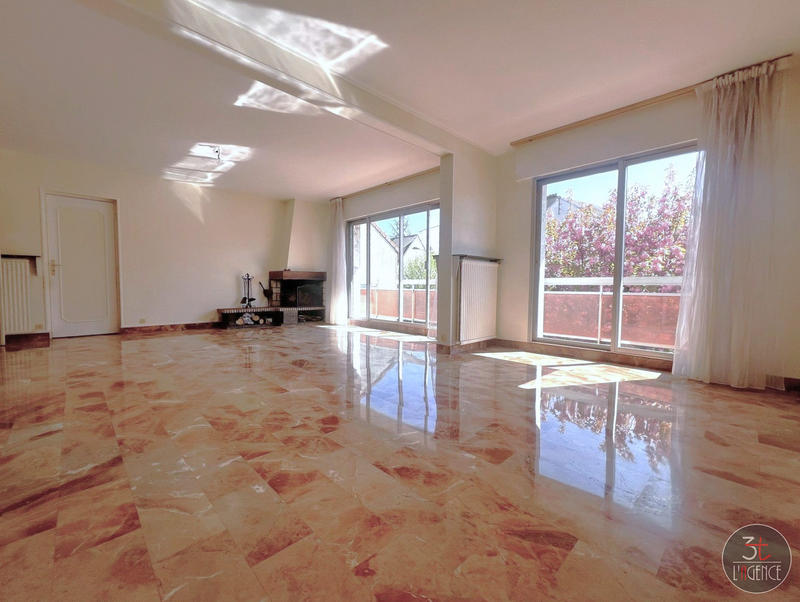 Appartement - 126 m² - 5 pièces