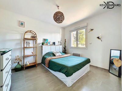 Villa - 90 m² - 5 pièces