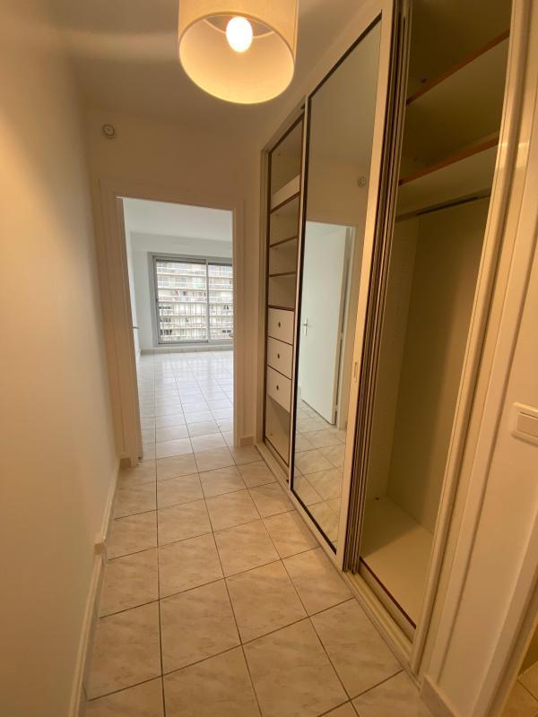 Studio - 27 m² - 1 pièce