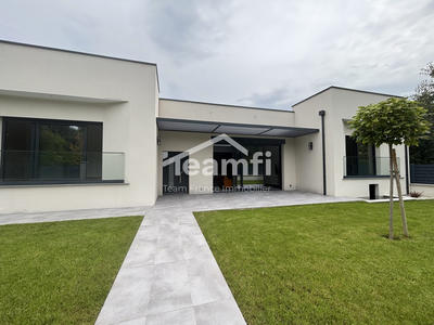 Maison - 150 m² - 5 pièces